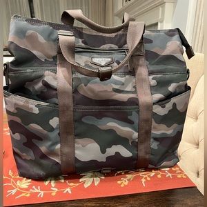 TWELVELITTLE 3 in 1 Foldover Tote Backpack Diaper Bag in Camo, gently used